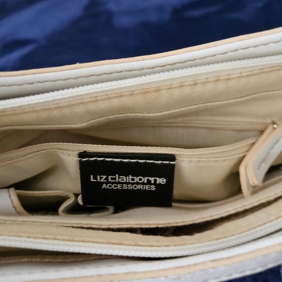 Purse - Picture 3 of 3